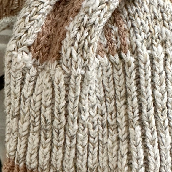 Christian Dior tan and cream sweater - Picture 4 of 4